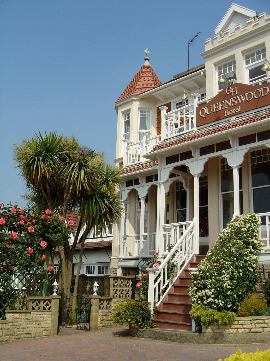 ווסטון סופר מארה Queenswood Hotel מראה חיצוני תמונה